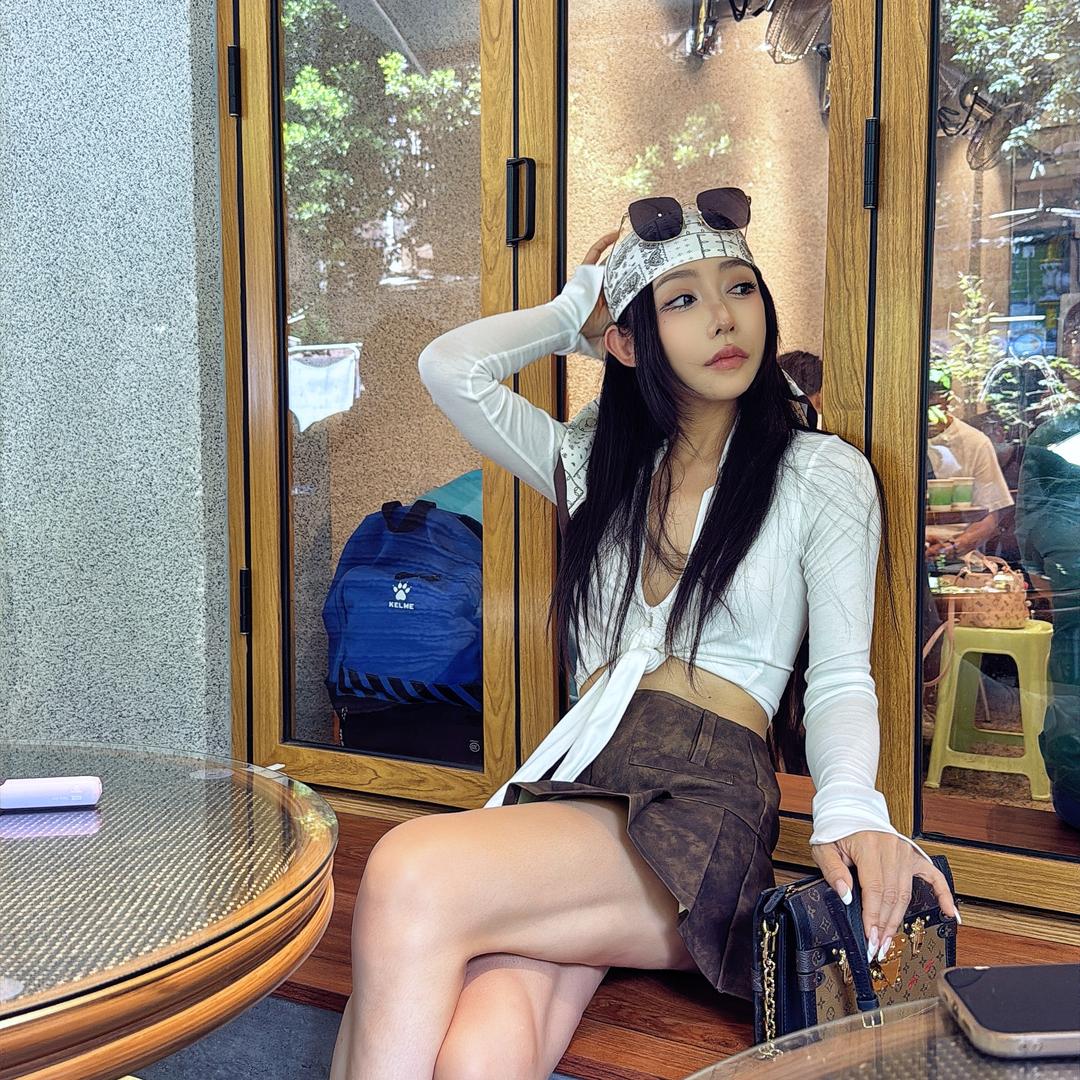 Vicky 77（雪季松花湖、北大湖）