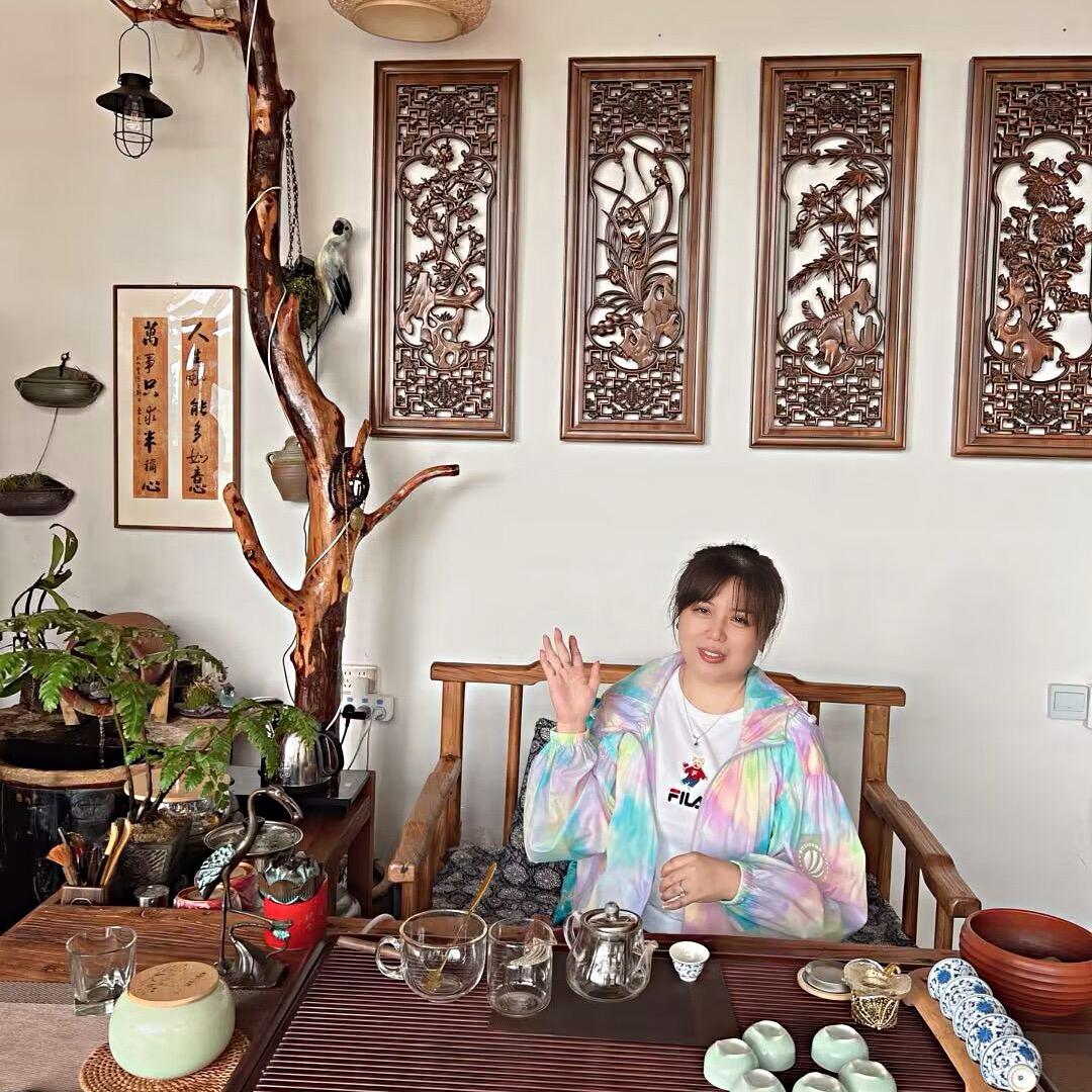 芳姐首播
