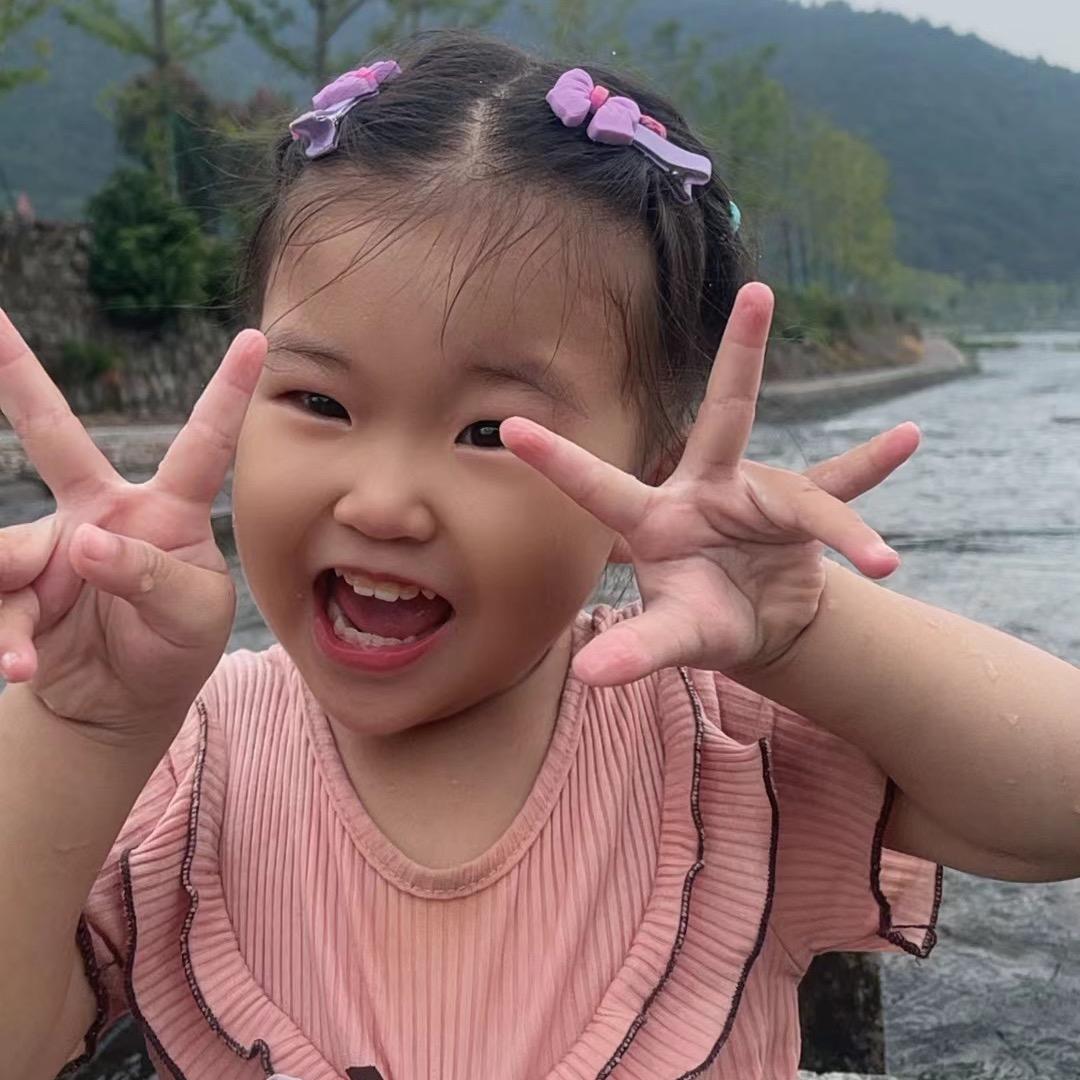 Hello♫( ⁎❜⃘⃘◡❜⃘⃘⁎ )ノ