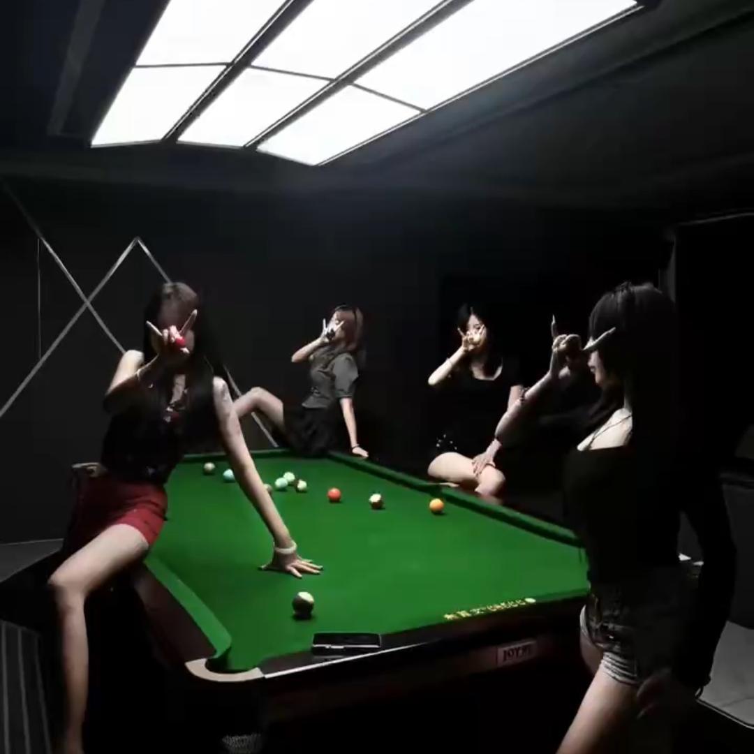 金豪白硕