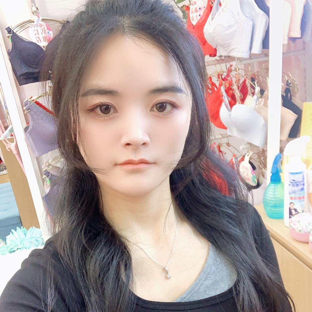 闺秘内衣店陈小敏