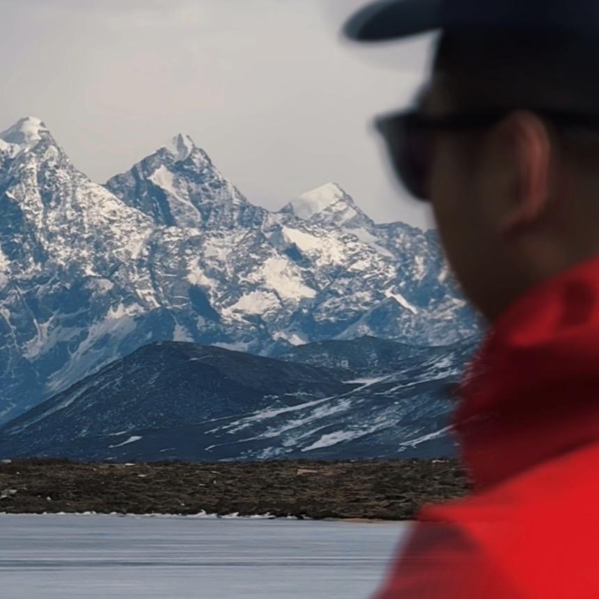 小龙早点睡觉。