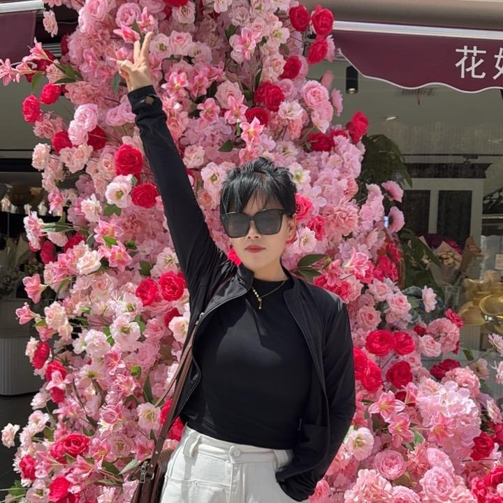 朵儿《探店推广》