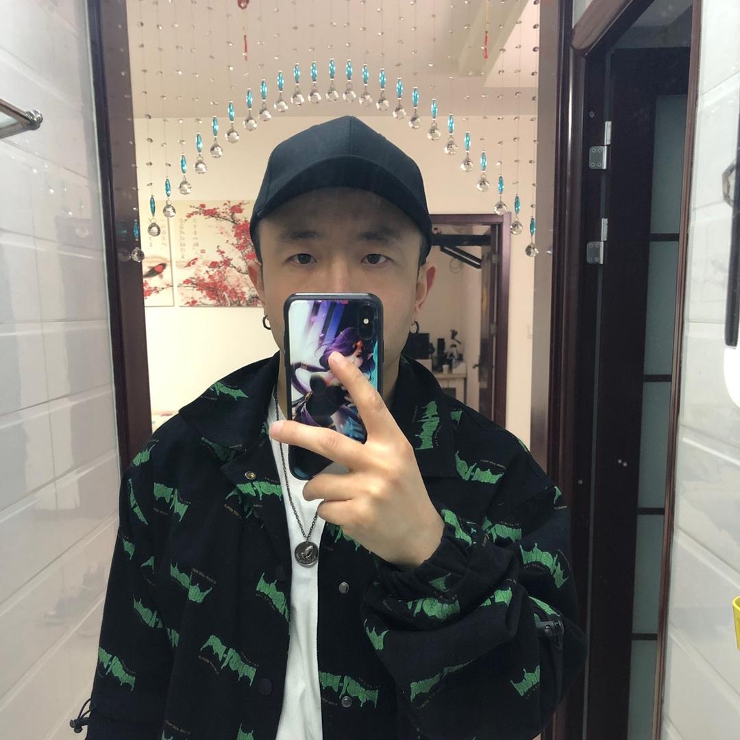 黑面包刀塔