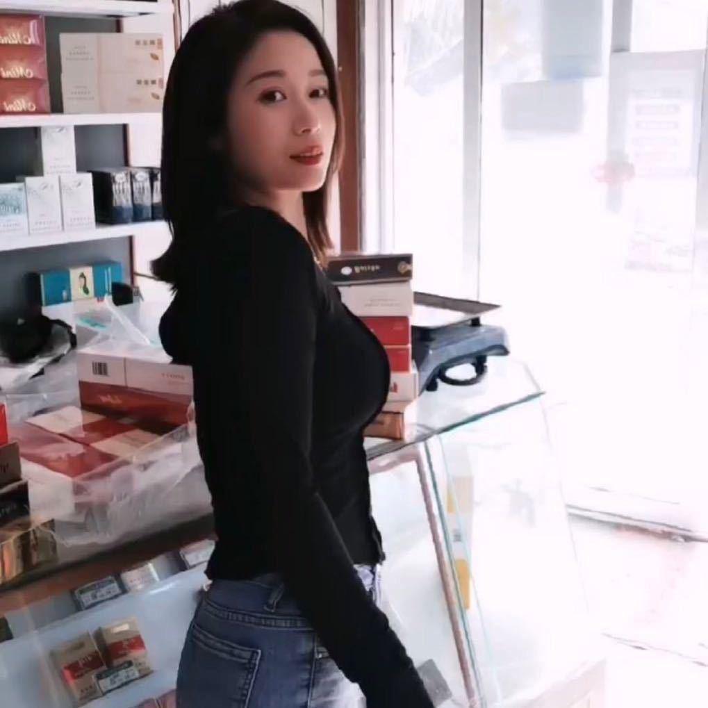 爱莎
