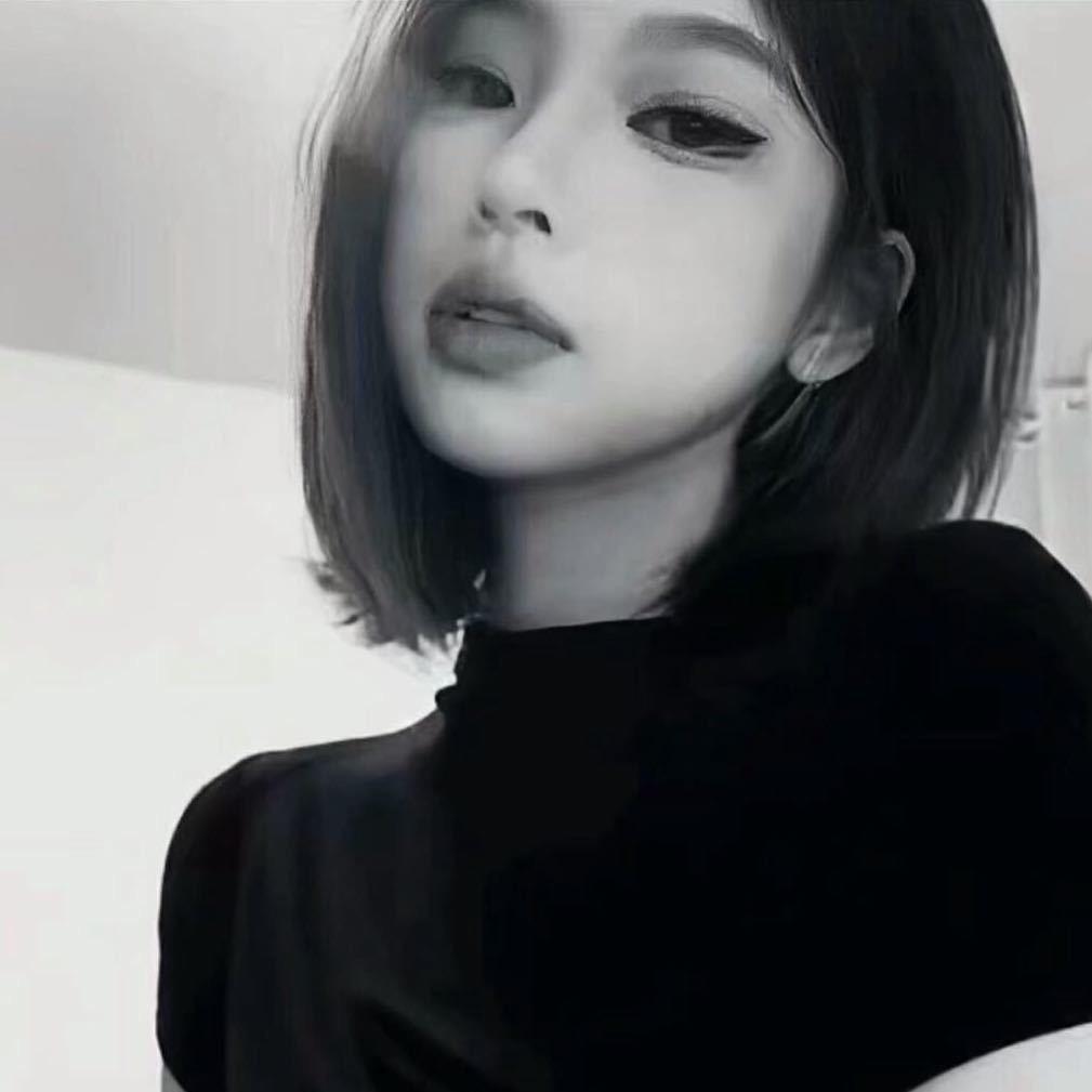 HUANG