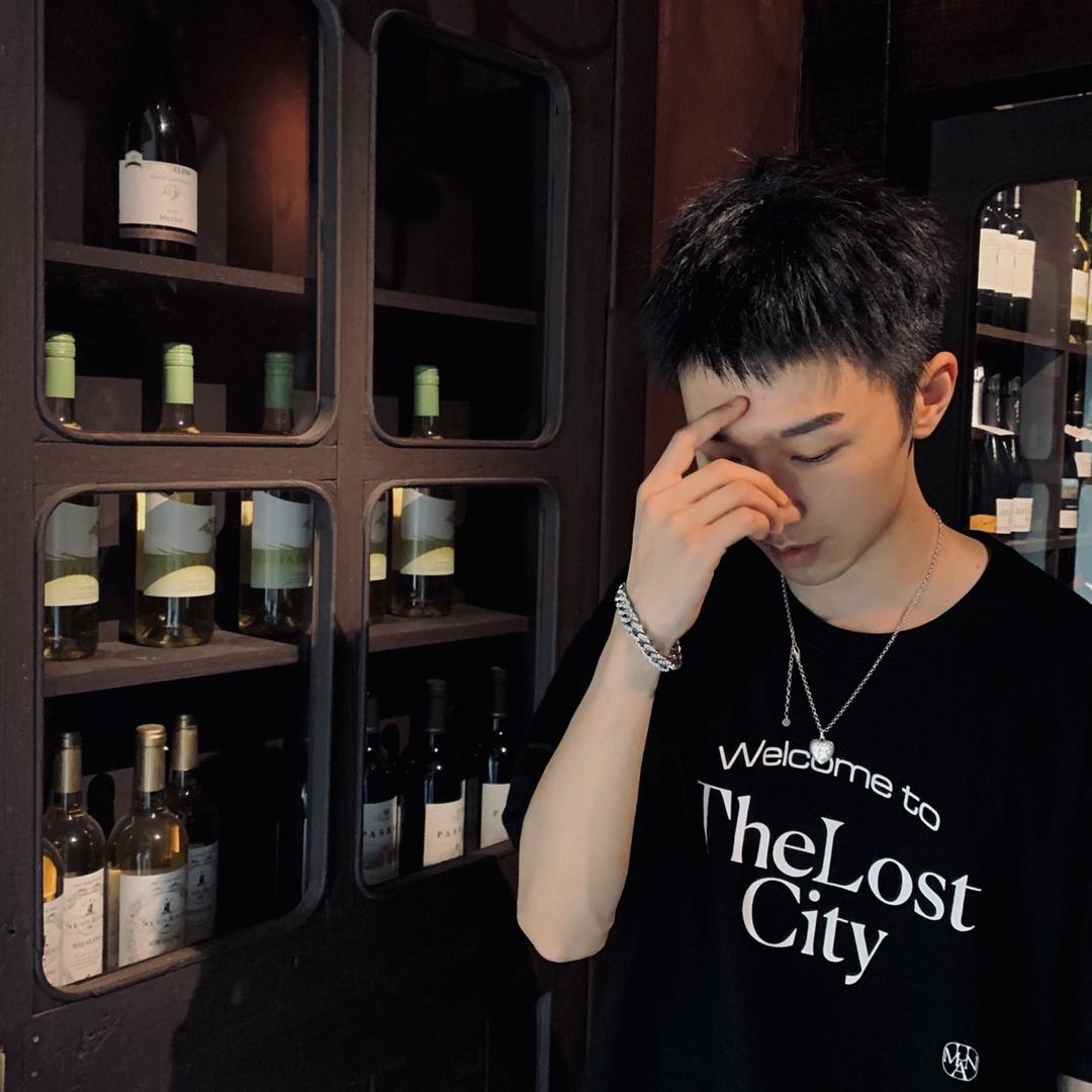 徐凯男士发型设计
