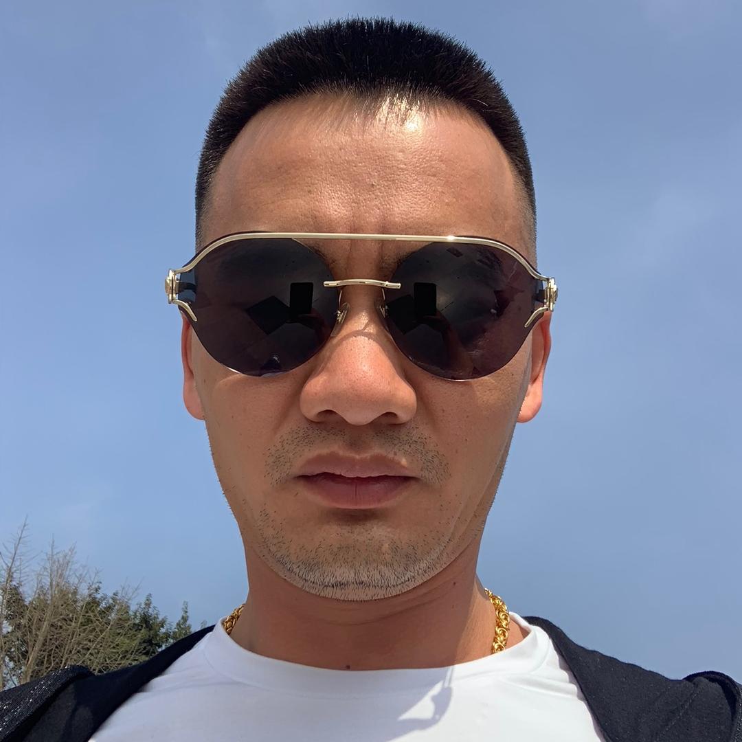 汤先生