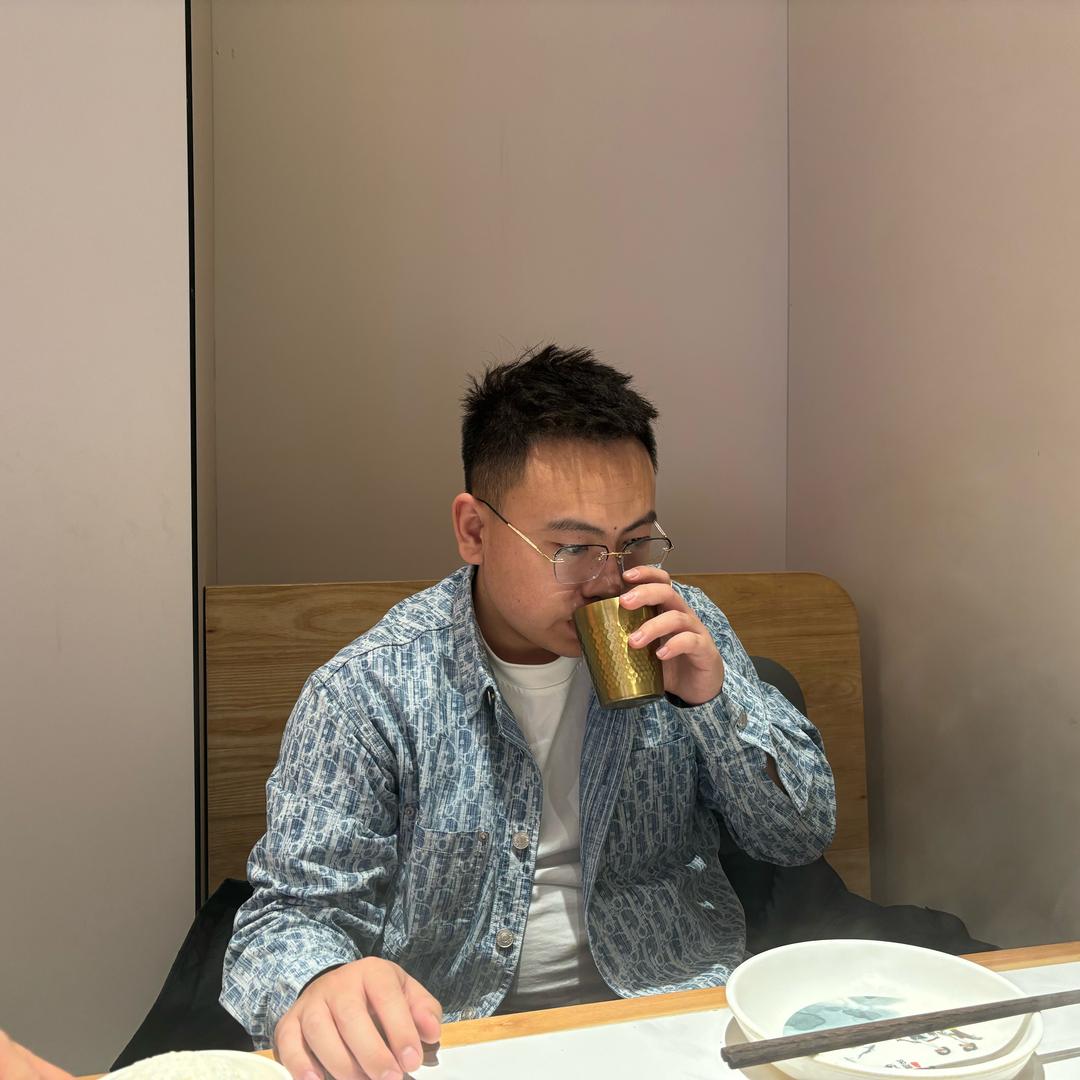 尹先生