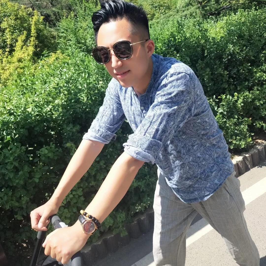 嘿：铁蛋