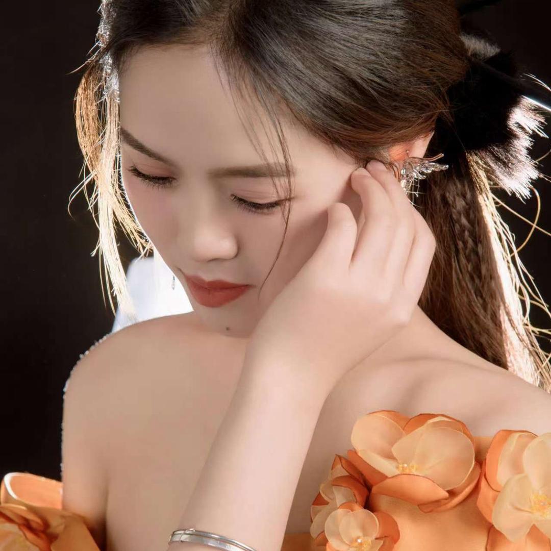 许你平安. ^