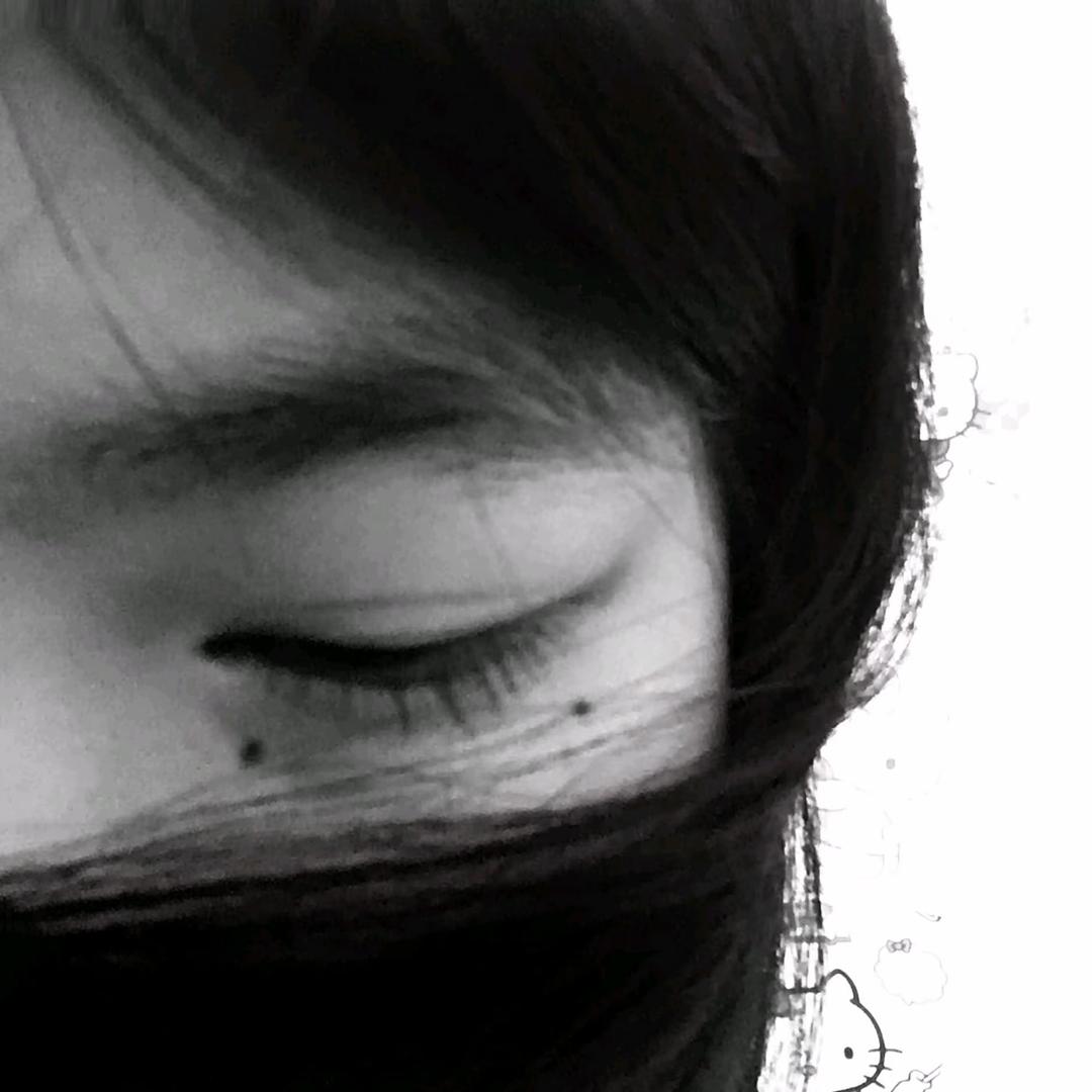 -L-头像