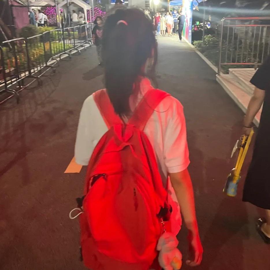 小圆脸胖胖