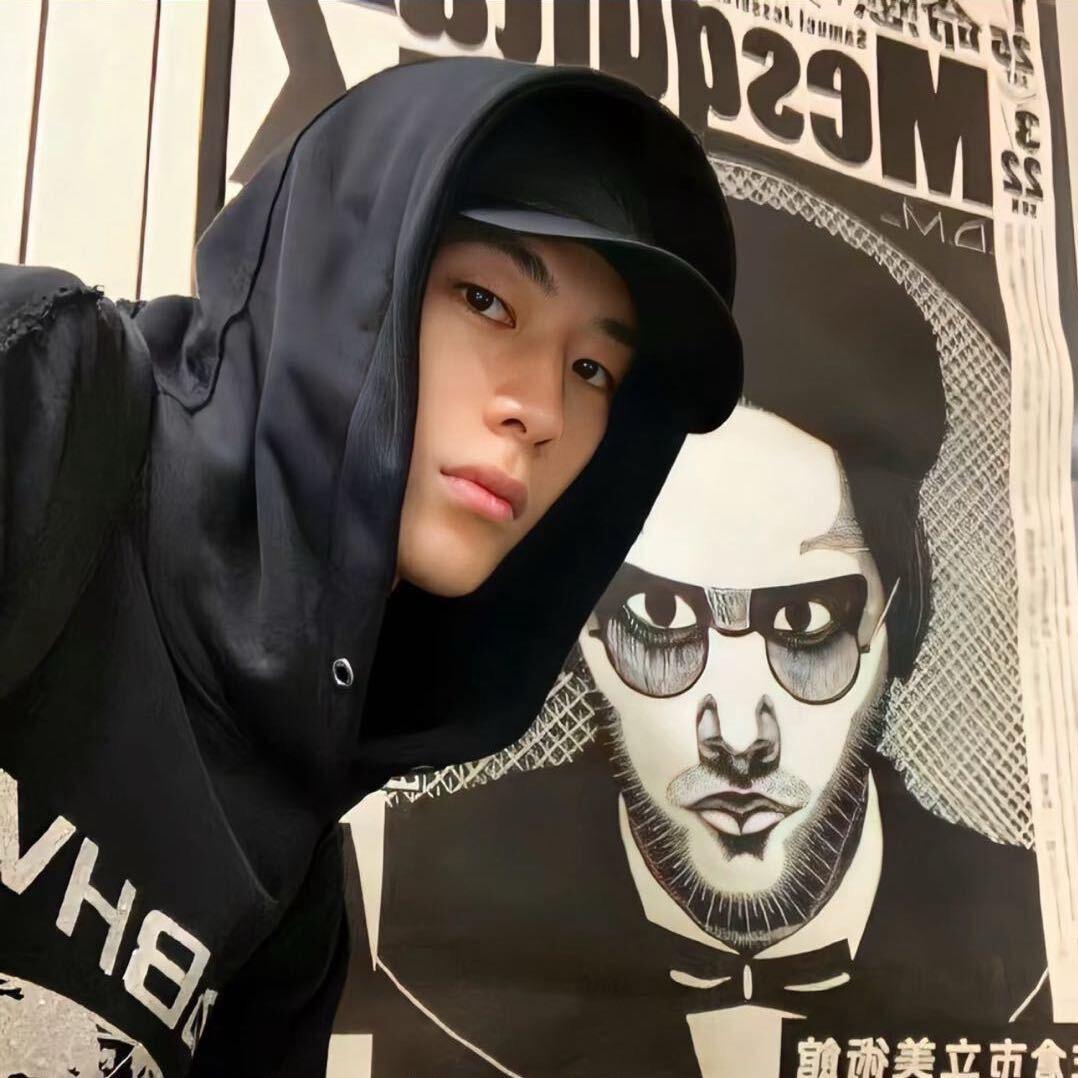 🤖