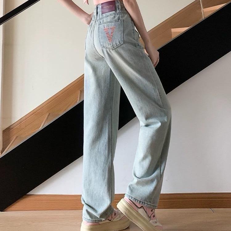 九紫女装牛仔工厂店