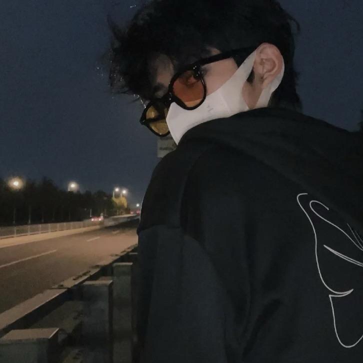 Liu