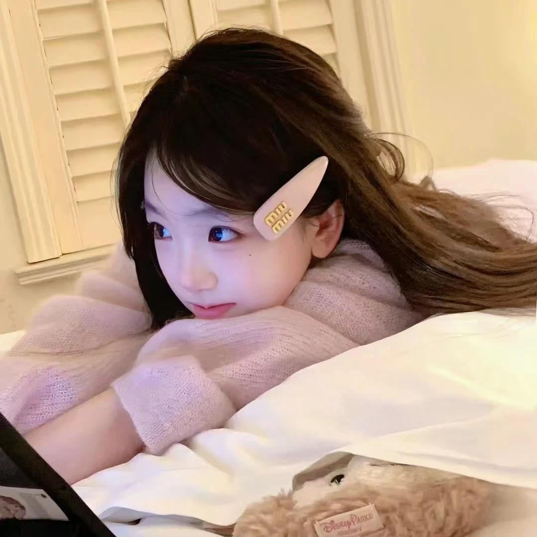 君君૮₍◜ෆ◝.₎ა