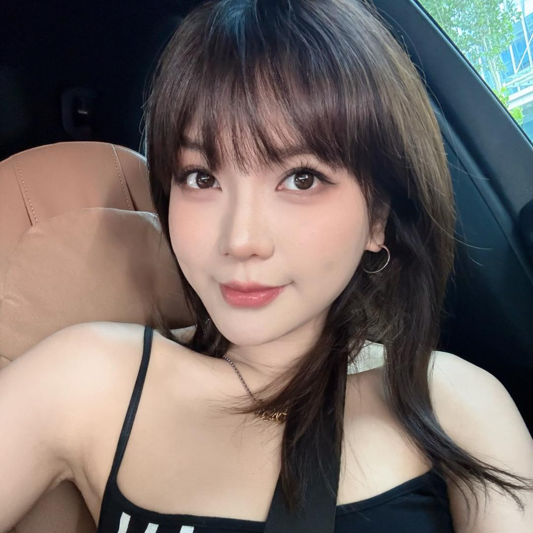 东莞卡泰驰商务车定制中心(100台现车）