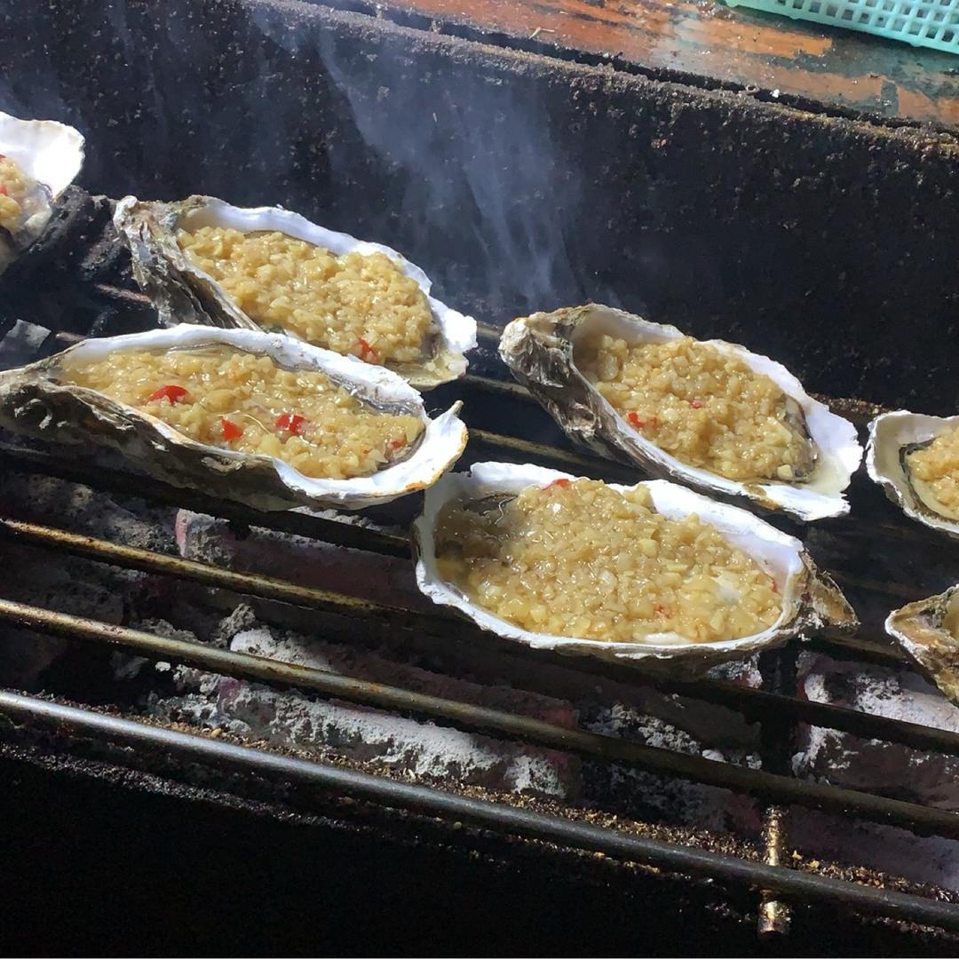 独树一帜烧烤，串香居