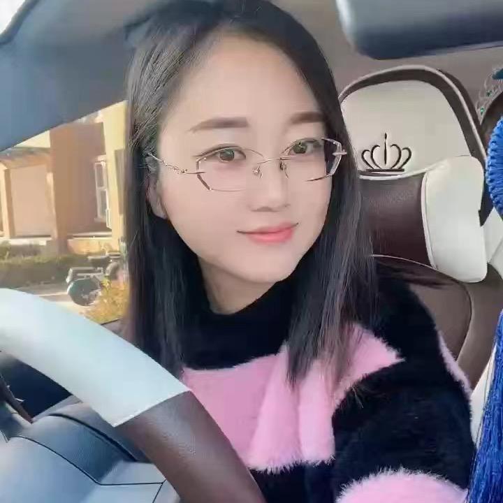 定襄县德行配位鱼缸店