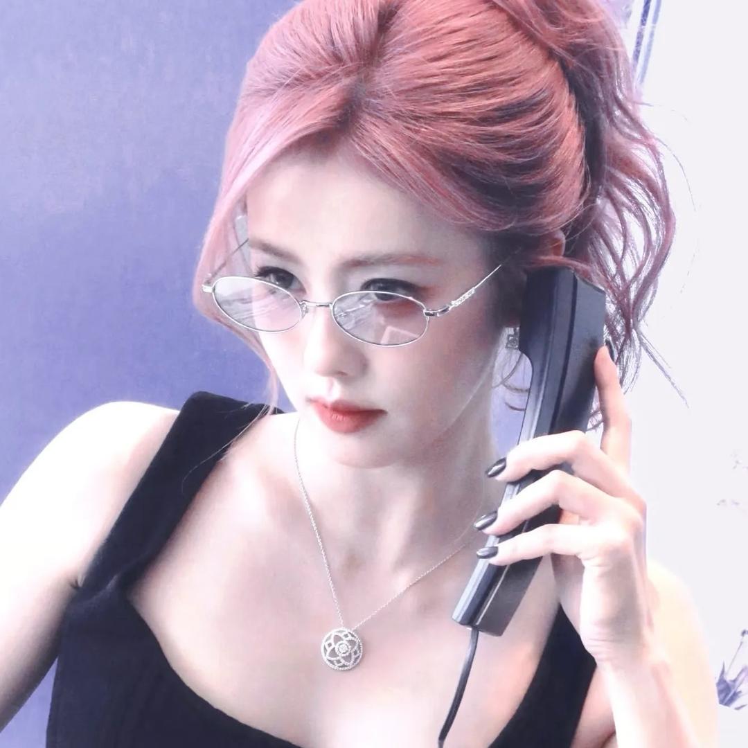 「章鱼味的菠萝🍍」