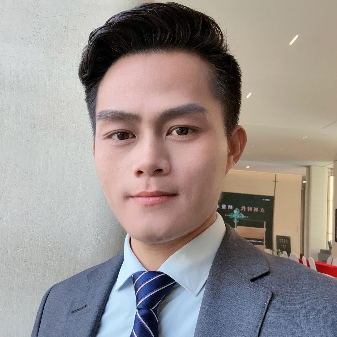 春宇.
