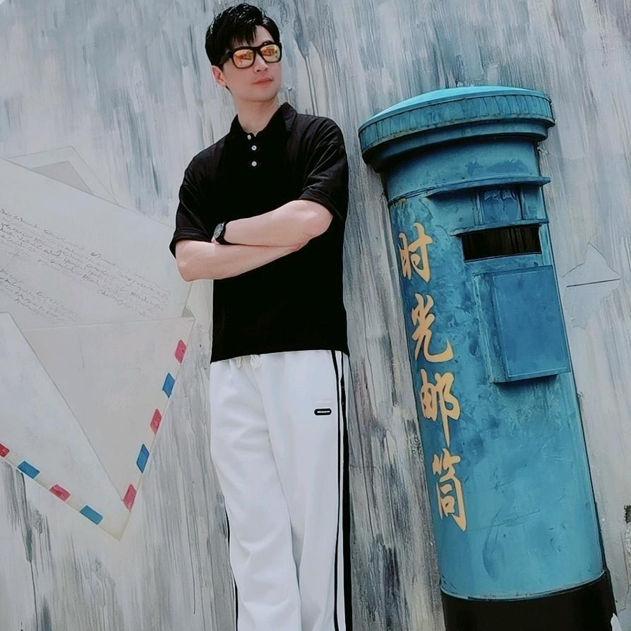 哲凝表哥⭐