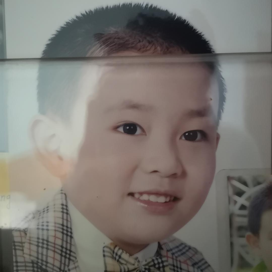 嘿脩
