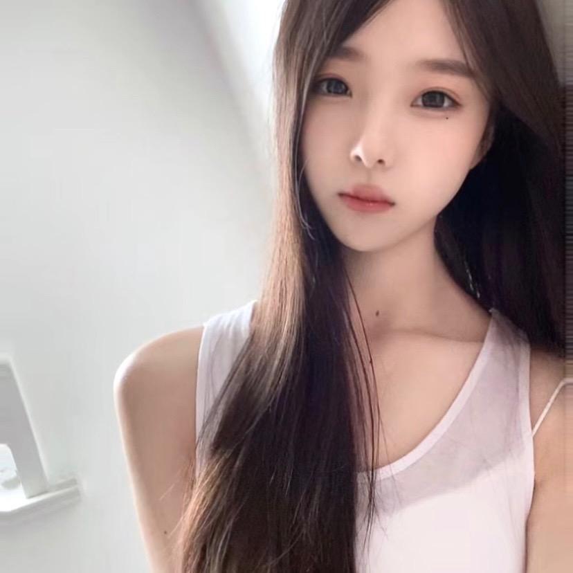 小怡实在过分美丽