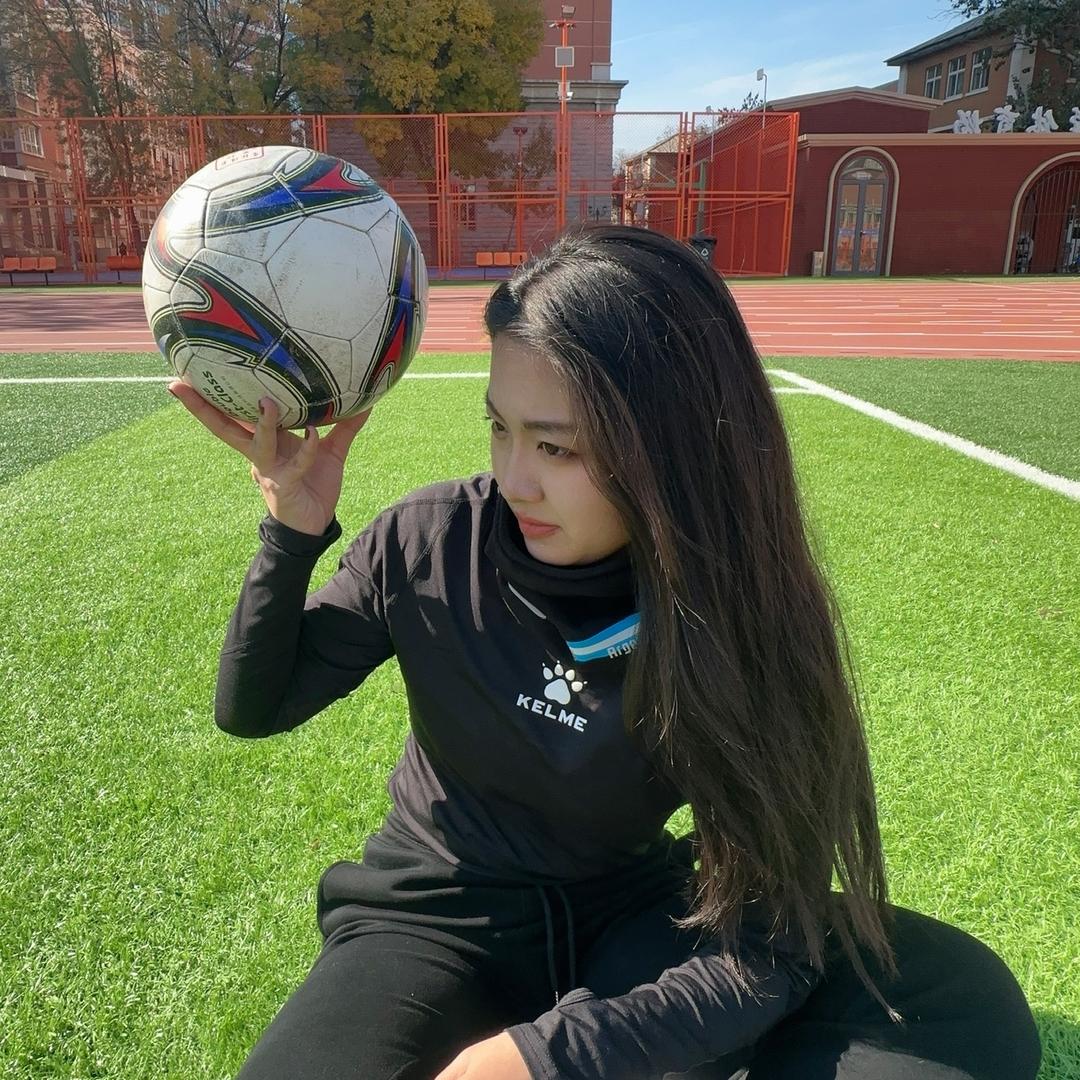 露露大王⚽️