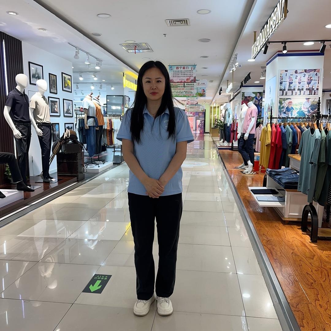四平欧亚商贸服纺商场-范小雅