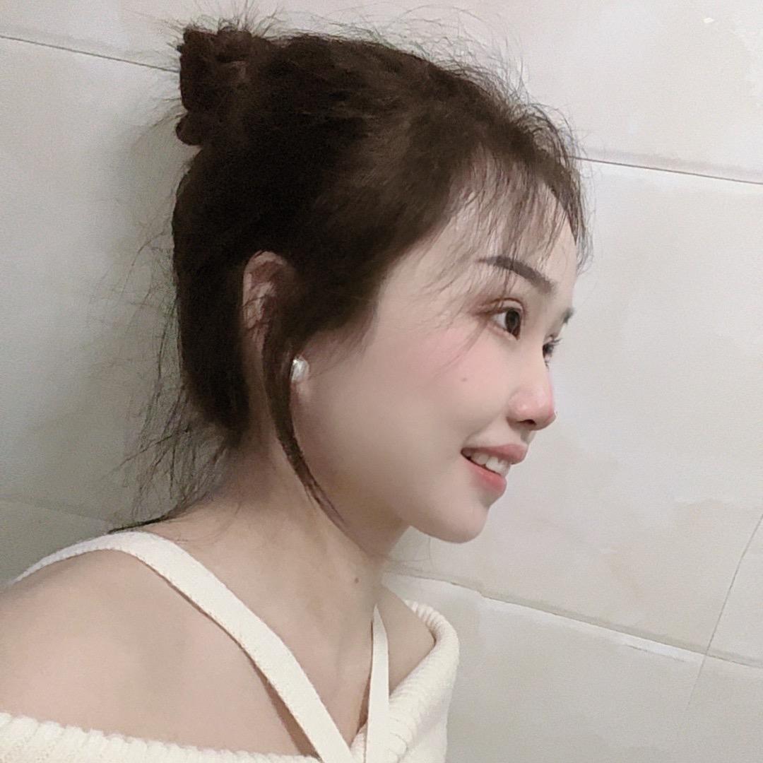 兰兰（夜市里的服装店）