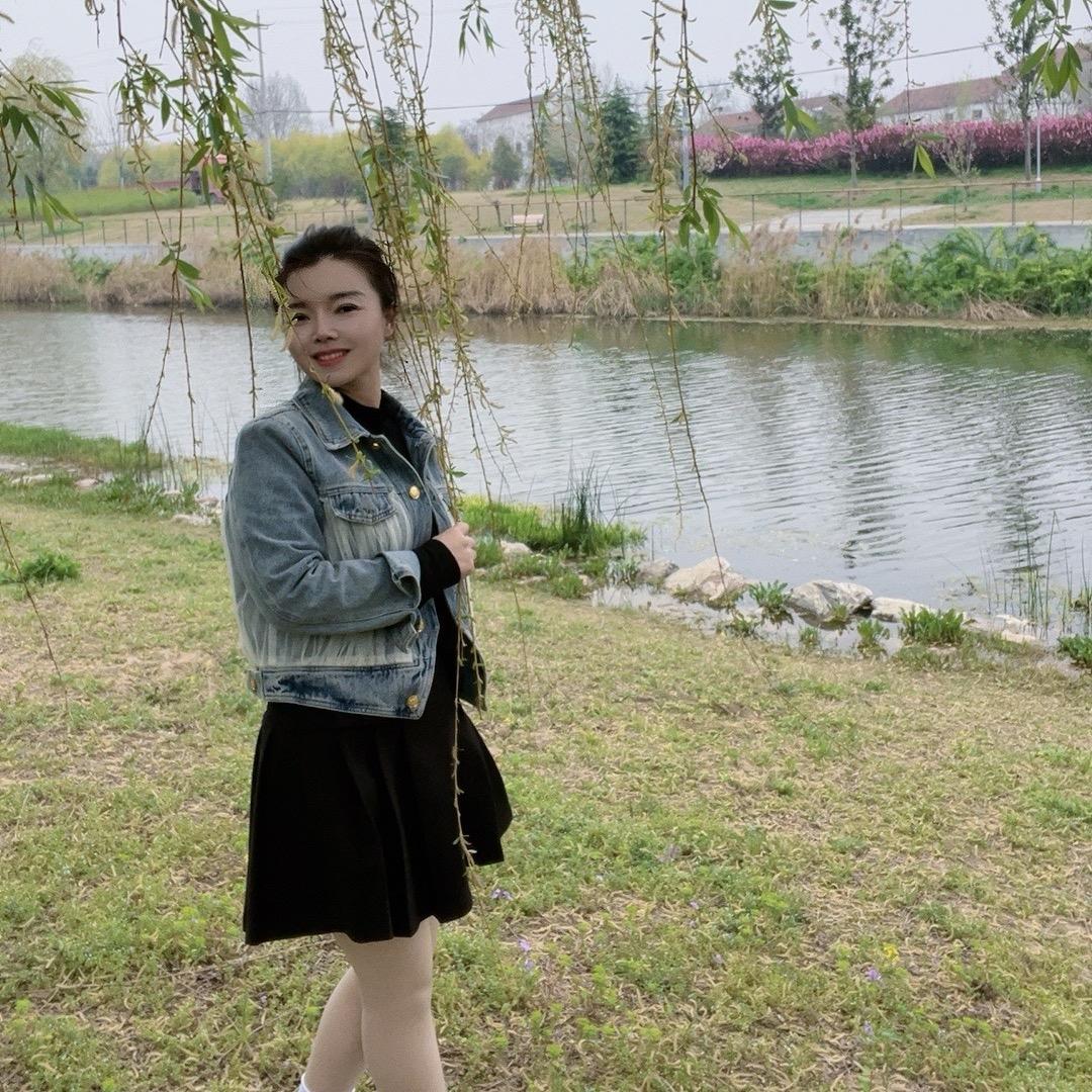 念恩（修心止语.见山见海见自己）