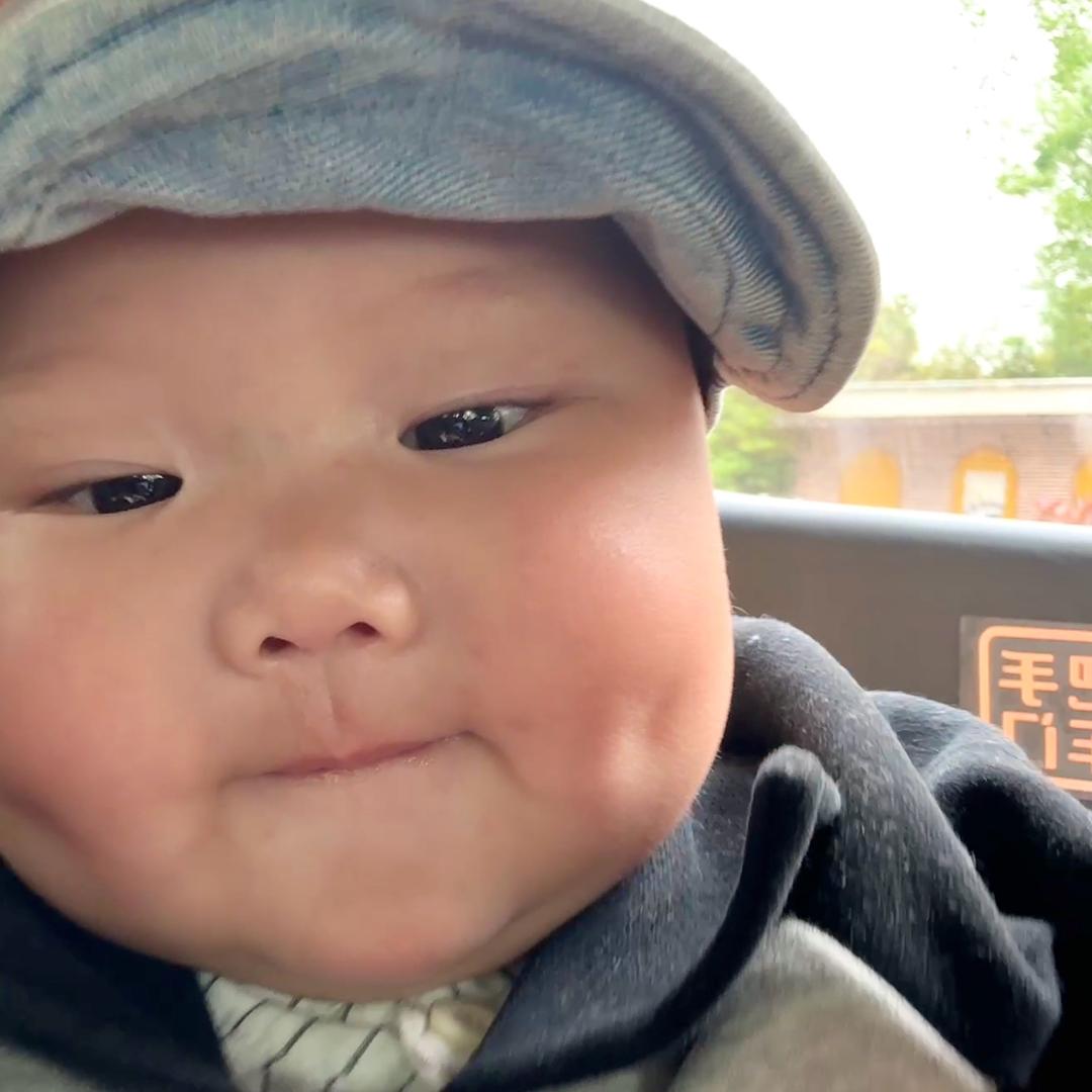 哈喽小十一