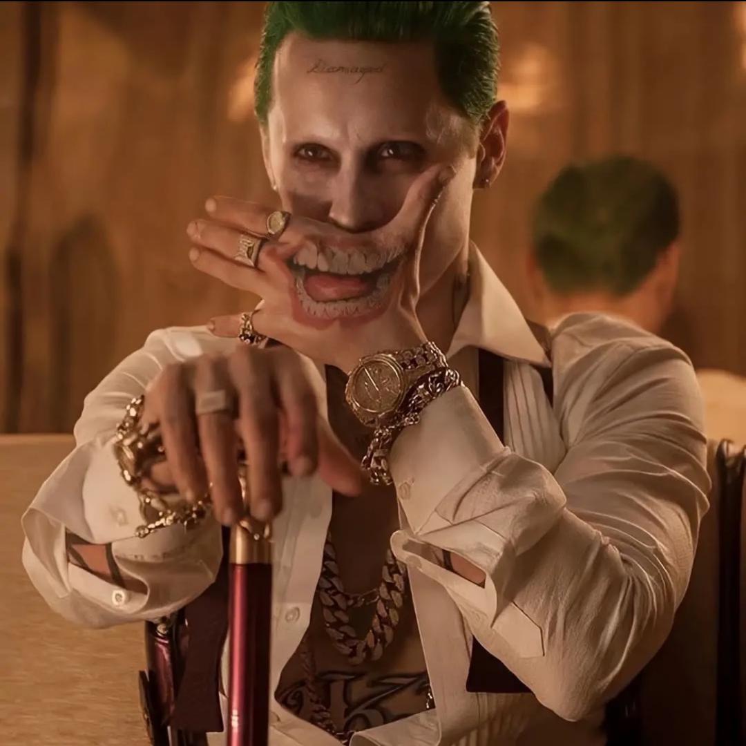 豆芽粑粑学吉他