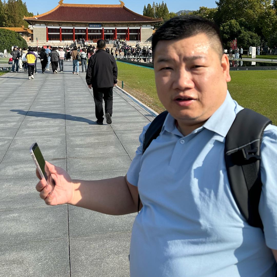 老熊归乡·双伴录