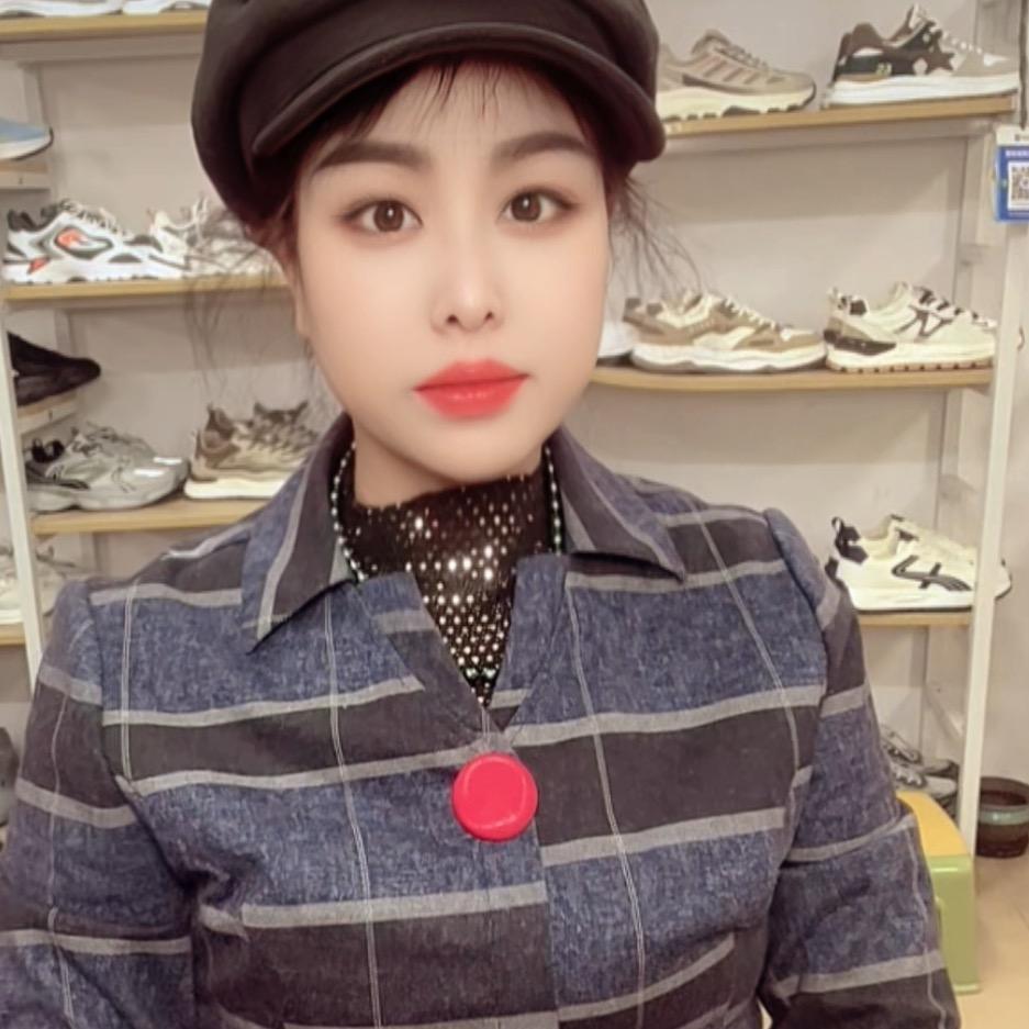 在江门鹤山开鞋店的红姐