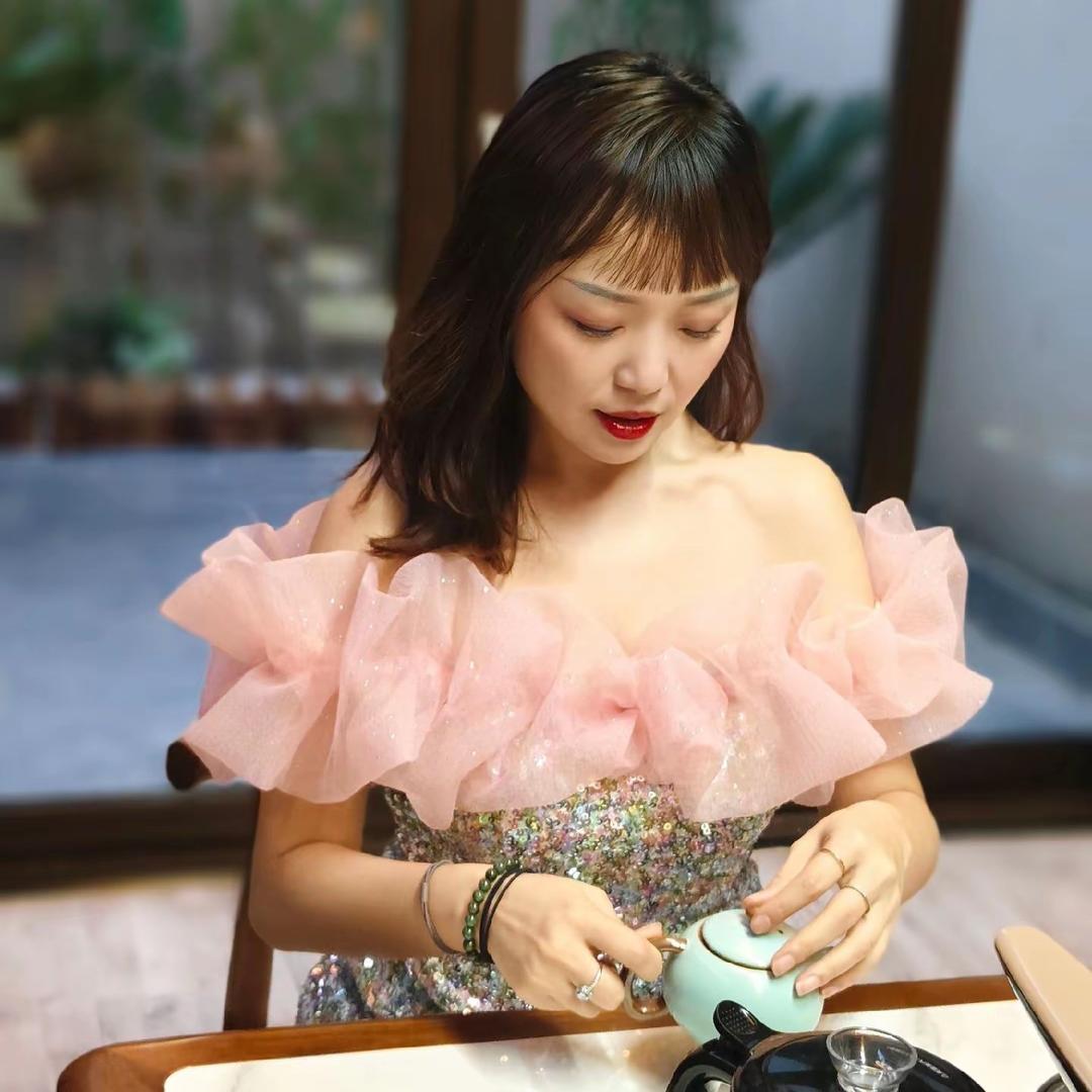 兰韵文娱中心（蓬安校区）cici校长