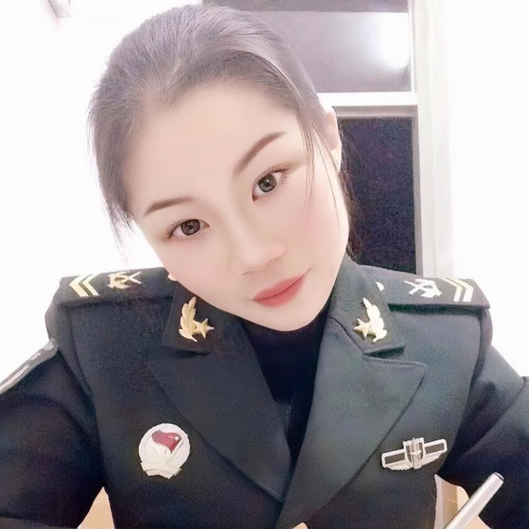 上士兵姐姐