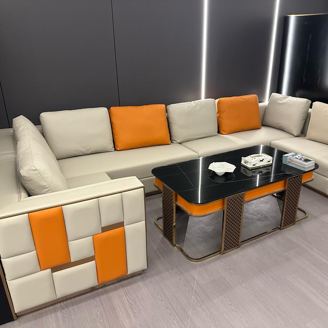 成都蓝青家具有限公司