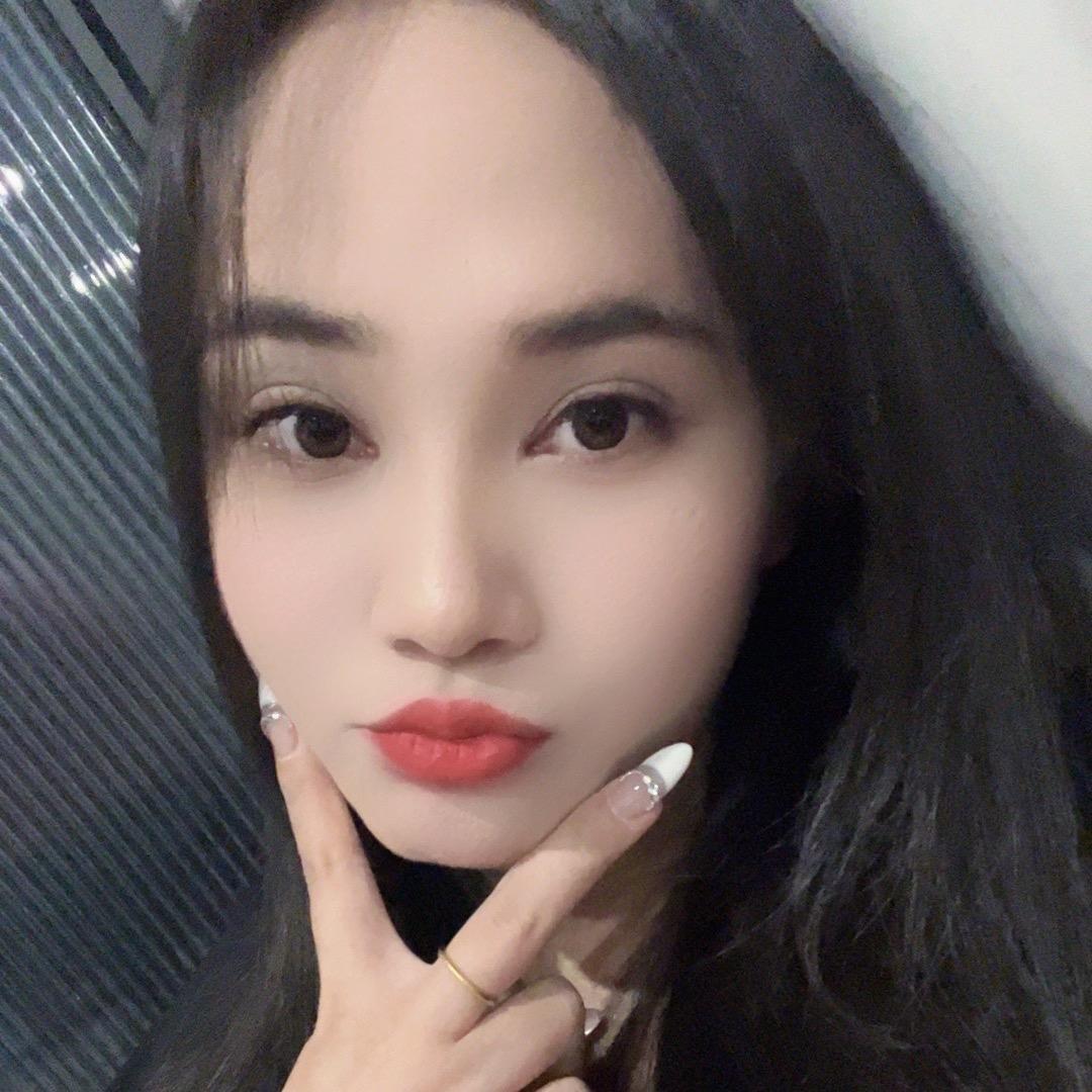 🥀  小小吖