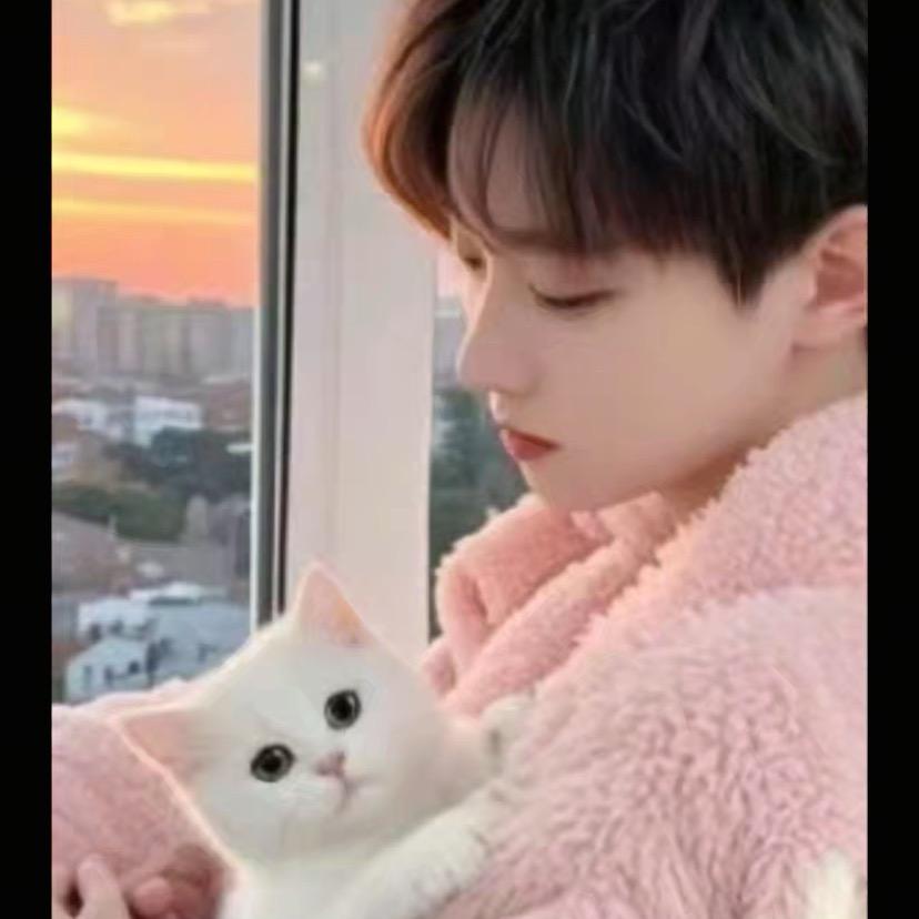 ⚜️🌈卓爷⚜️🐁💋🌈⚜️