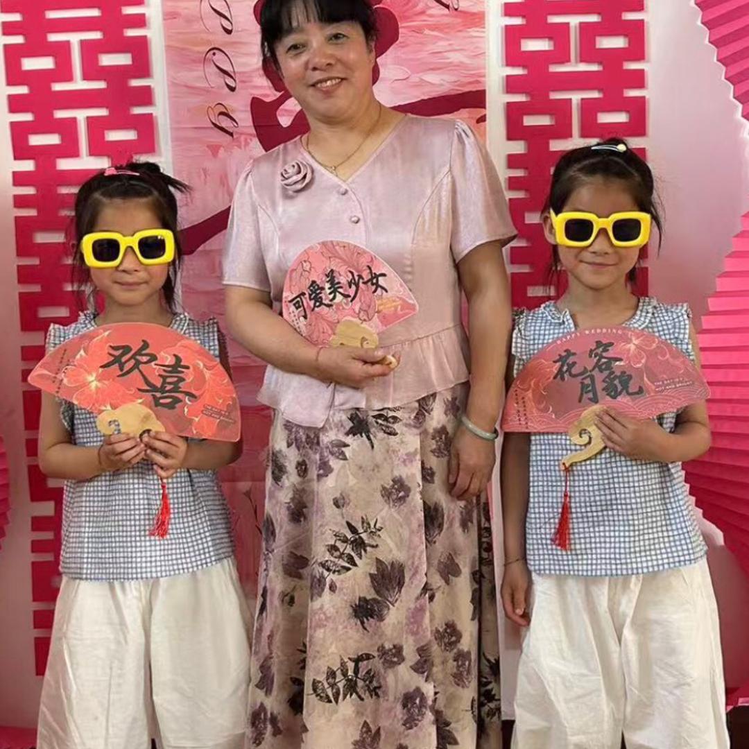 双胞胎奶奶