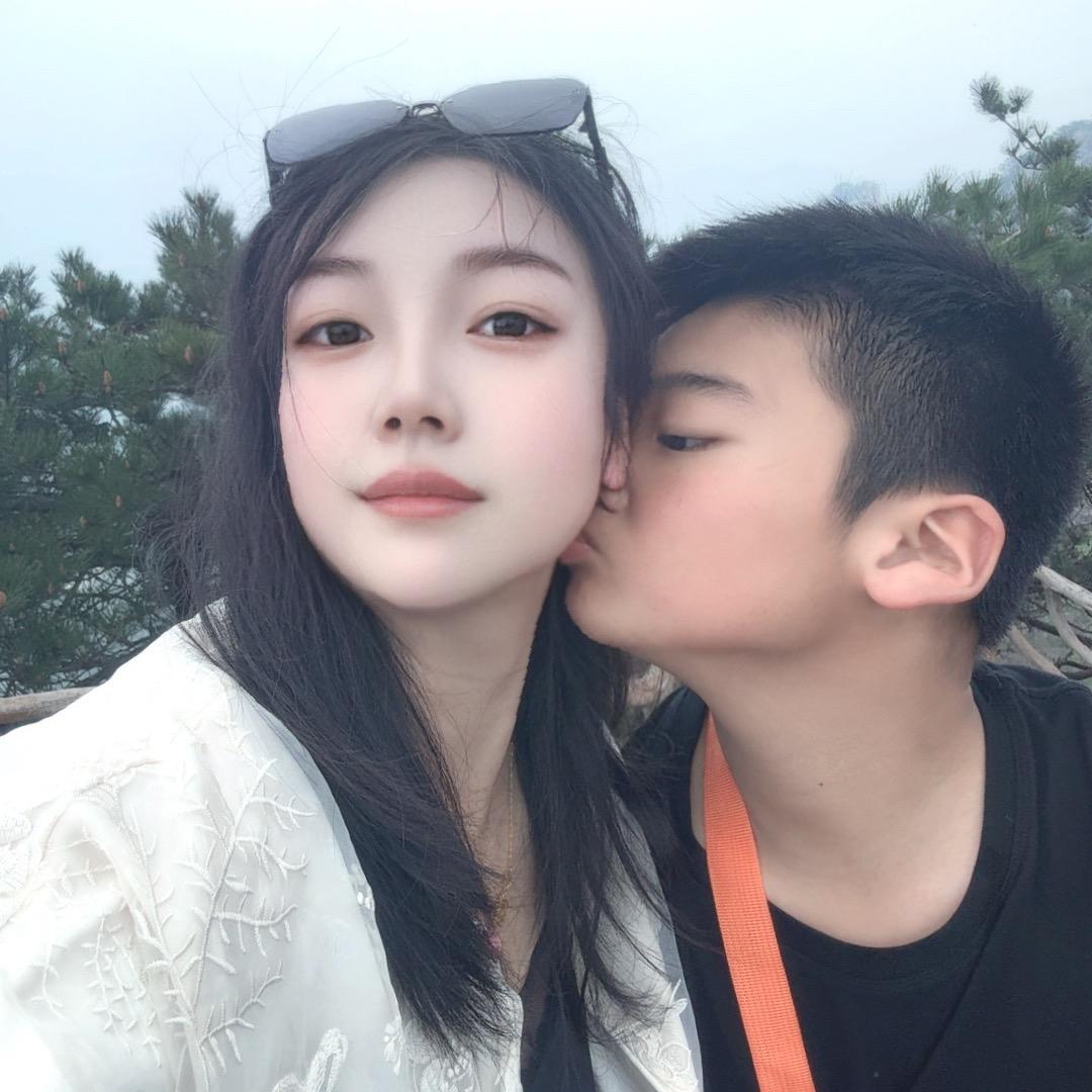卖茶娟子👑（兼卖鸡头果）