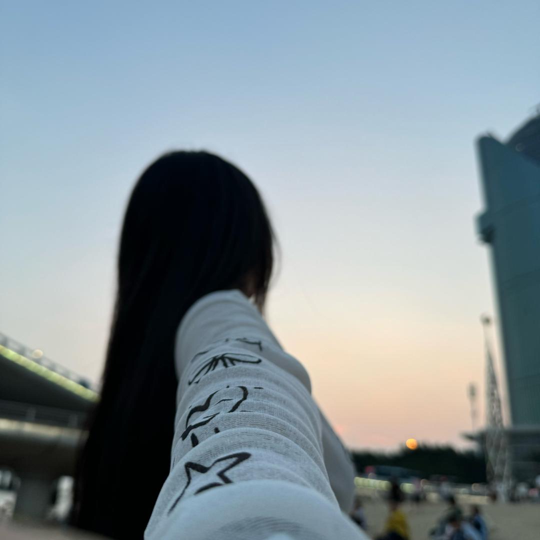 半糖加冰生椰拿铁☕️