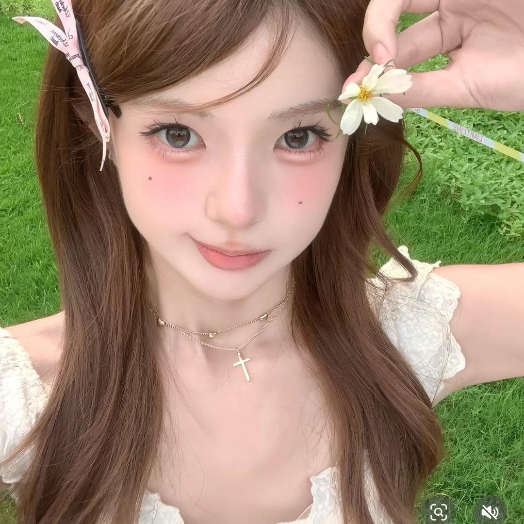 西伯利亚花果山社恐泪失禁蕾丝性感大母猴