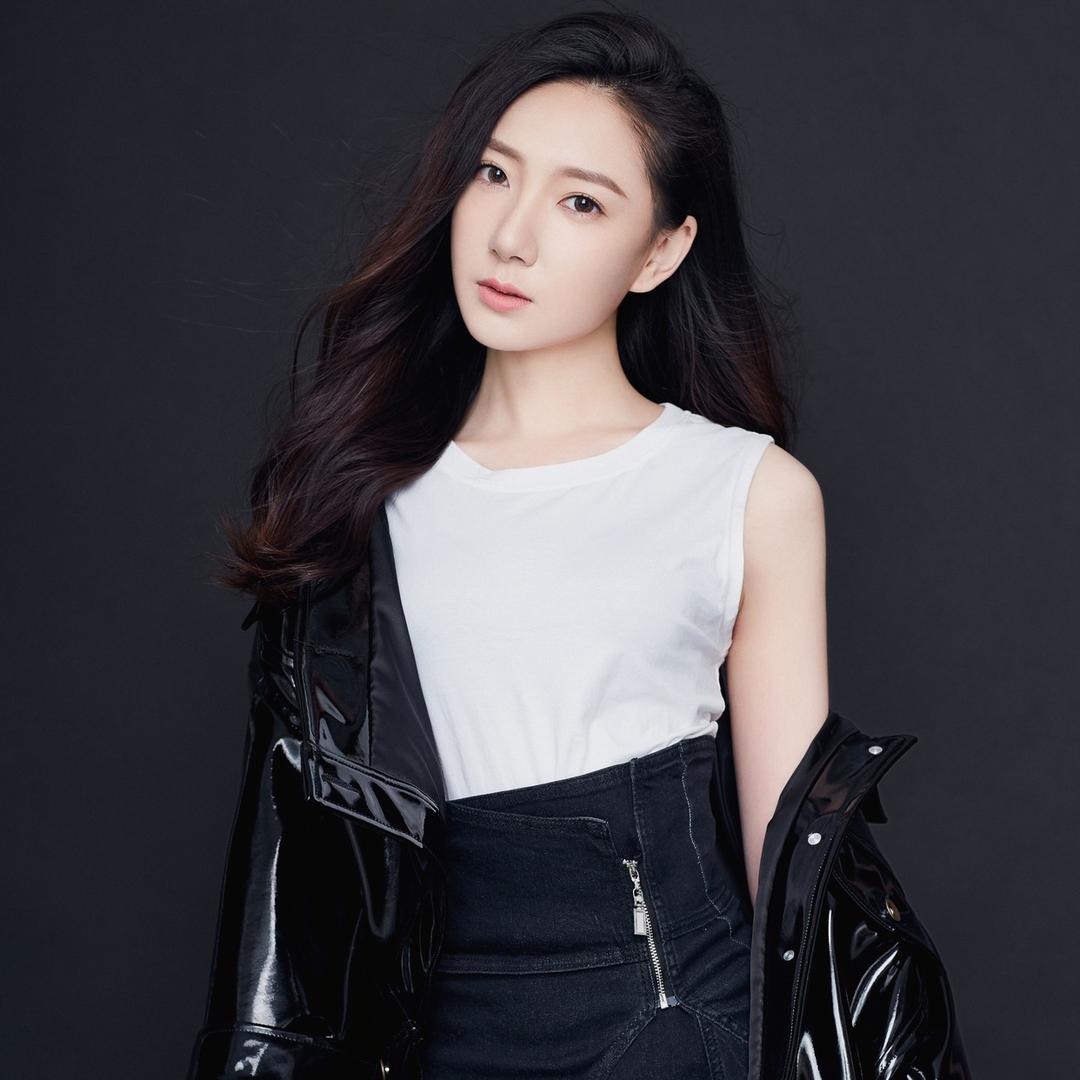 郭亭亭_Chloe
