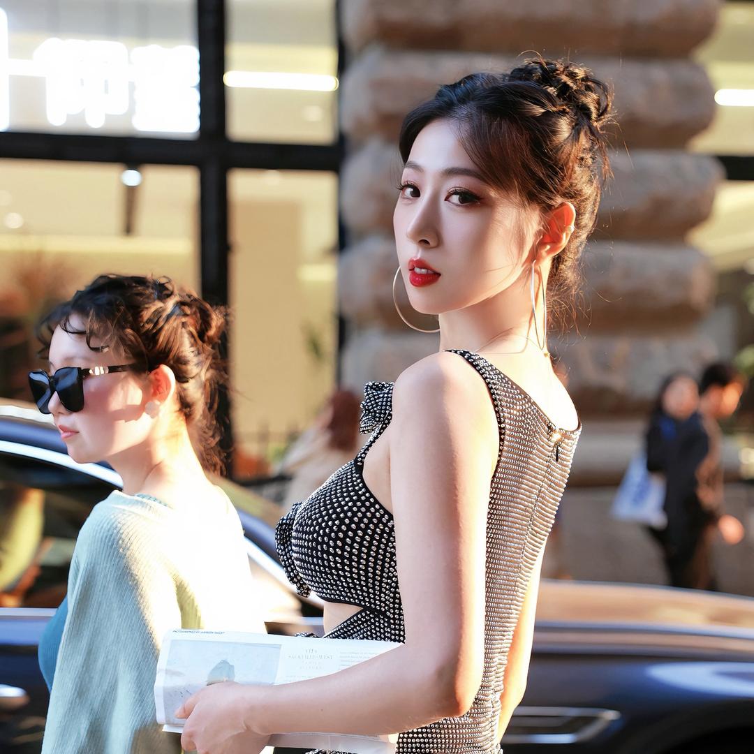 🐱郑美元