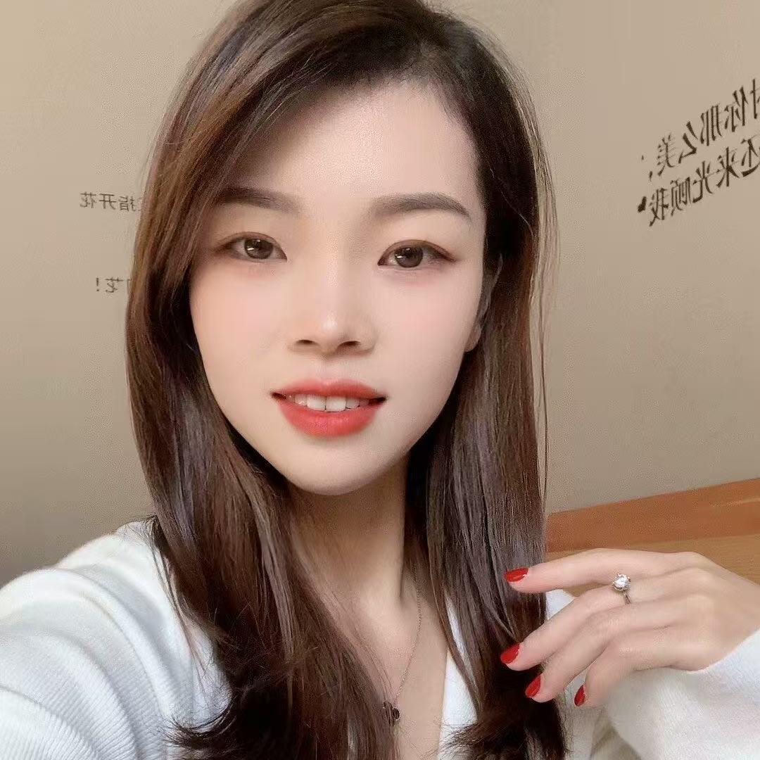 小西柿女装