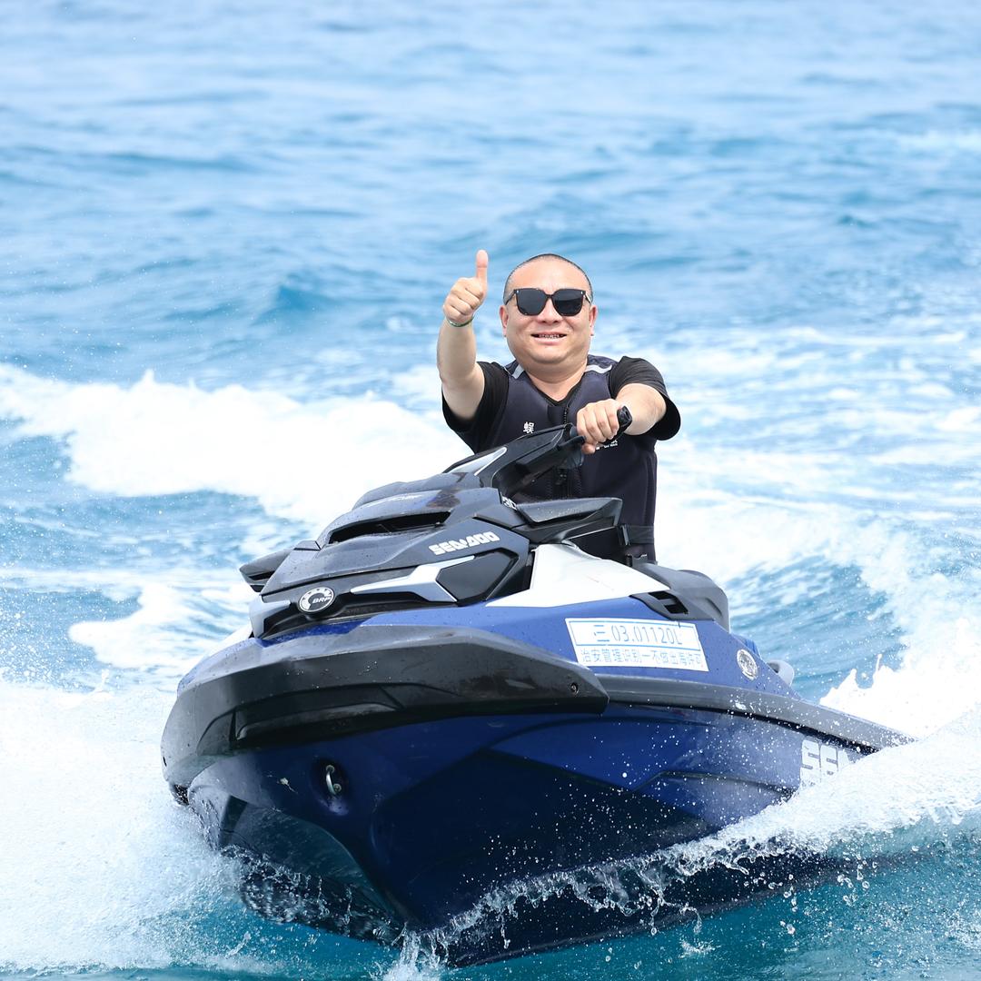 碧茜老板潇洒的一天😇